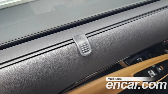 Kia Canival Carnival 4 поколение Дизель 9 мест Signature — Фото автомобиля 16