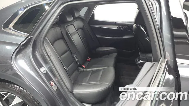 Hyundai Grandeur — Фото автомобиля 11