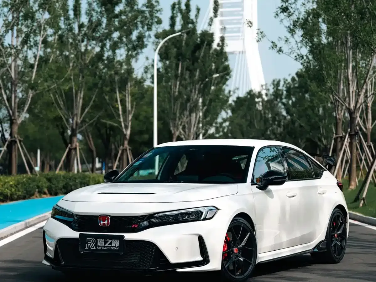 Honda Civic (Import) 2023 2.0T 420TURBO TYPE R — Фото автомобиля 2