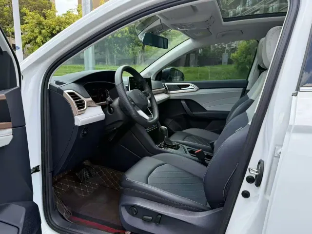 Volkswagen Tharu — Фото автомобиля 7