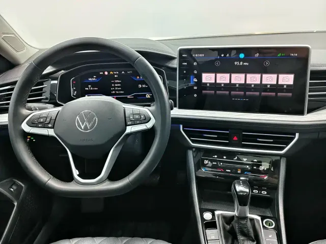 Volkswagen Sagitar — Фото автомобиля 11