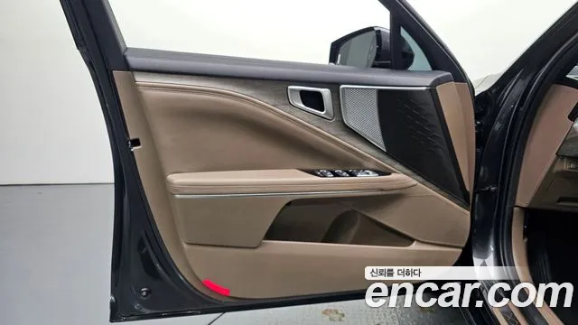 Kia K8 2.5 Бензин 2WD — Фото автомобиля 23