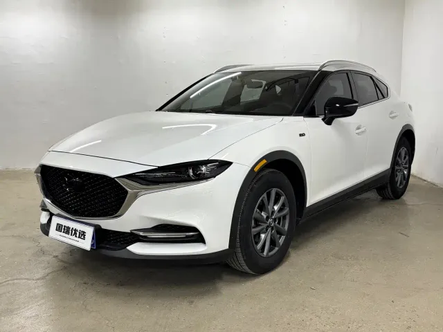 Фотография автомобиля — Mazda CX-4