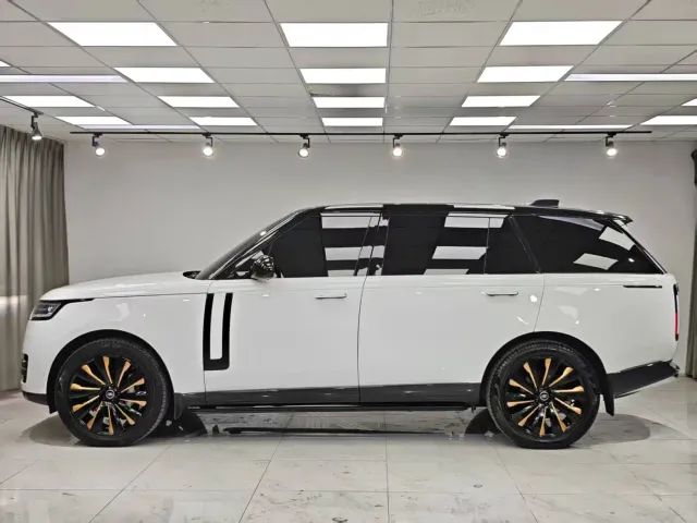 Land Rover Range Rover — Фото автомобиля 3