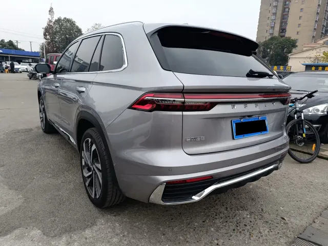 Geely Xingyue L — Фото автомобиля 18