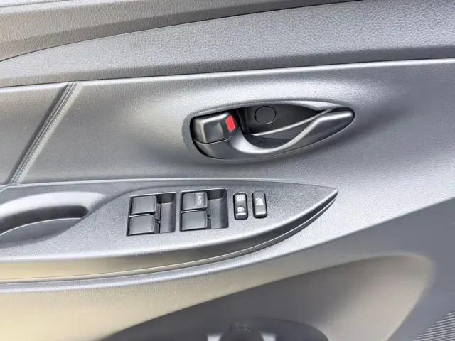 Toyota YARiS L Zhi Xuan — Фото автомобиля 10
