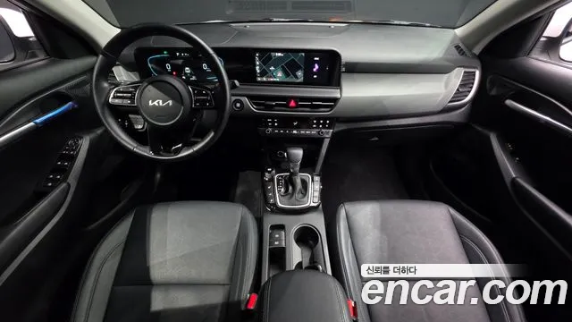 Kia Seltos — Фото автомобиля 10