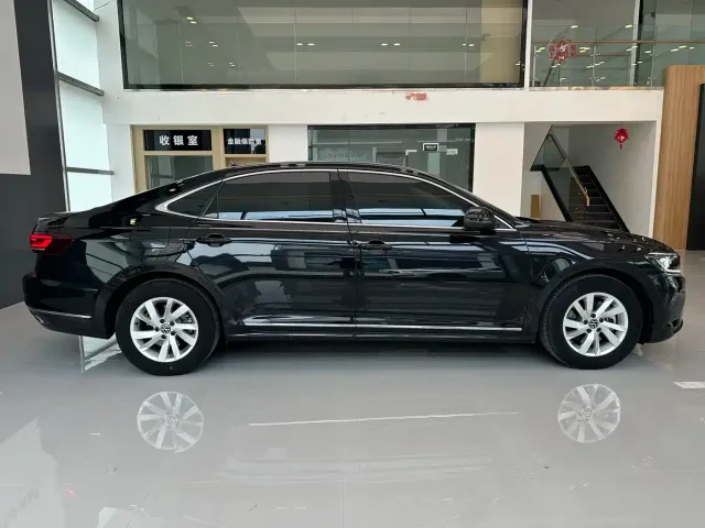 Volkswagen Passat 2022 280TSI Elite Edition — Фото автомобиля 4