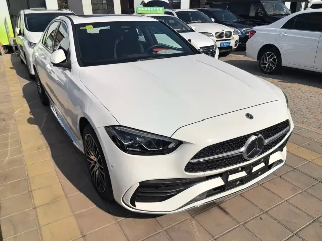 Mercedes-Benz C-Class — Фото автомобиля 4