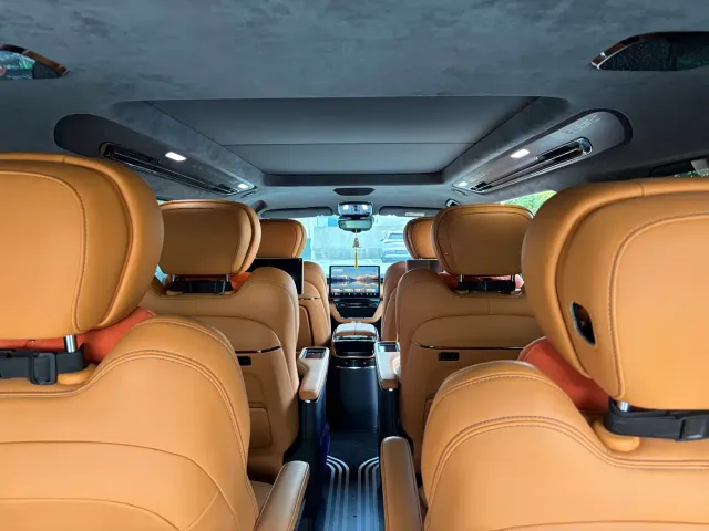 Geely Yizhen L380 — Фото автомобиля 9