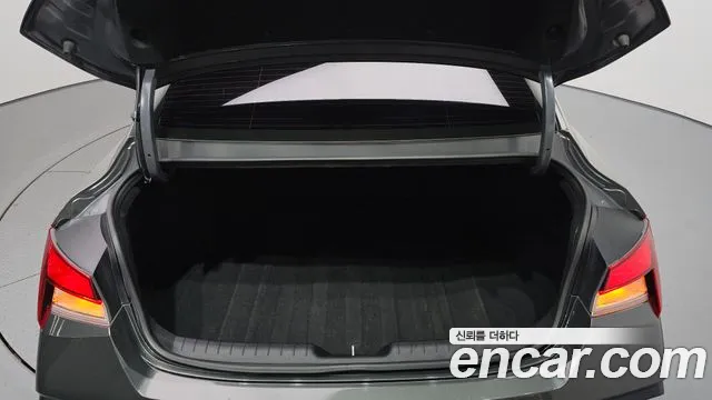 Hyundai Avante CN7 — Фото автомобиля 26
