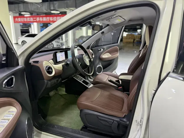 Wuling Bingo — Фото автомобиля 8