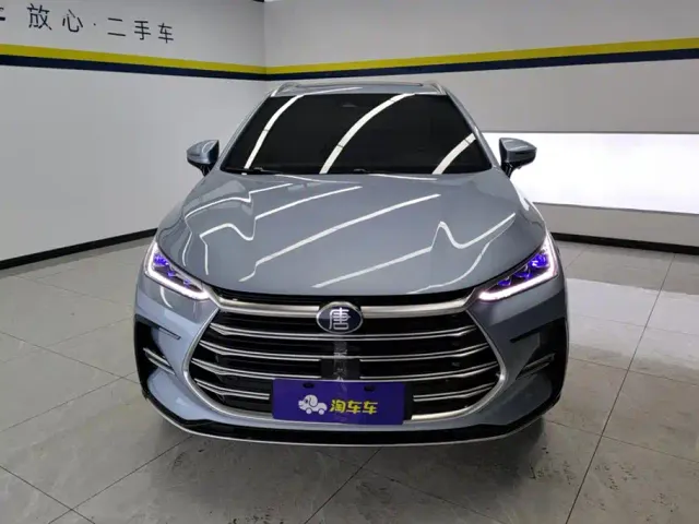 BYD Tang — Фото автомобиля 2