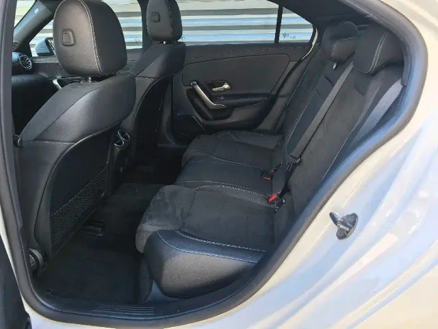Mercedes-Benz A-Class — Фото автомобиля 12