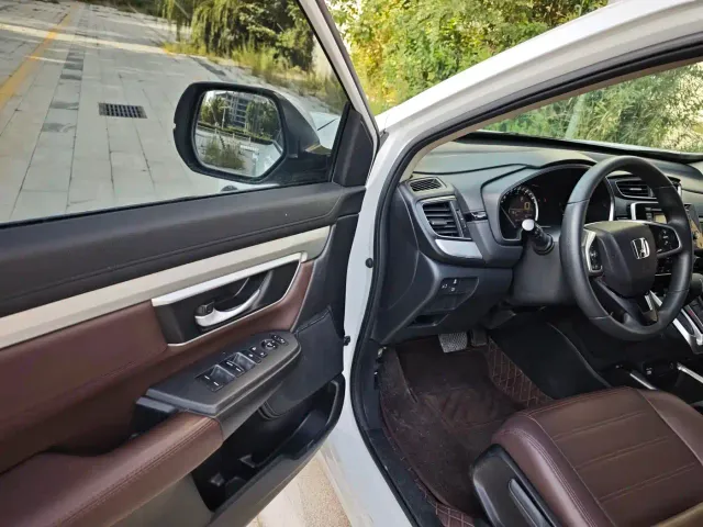Honda CR-V — Фото автомобиля 12