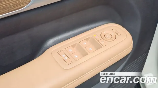 Hyundai Santa Fe MX5 — Фото автомобиля 29
