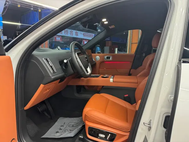 Li Auto L7 — Фото автомобиля 3