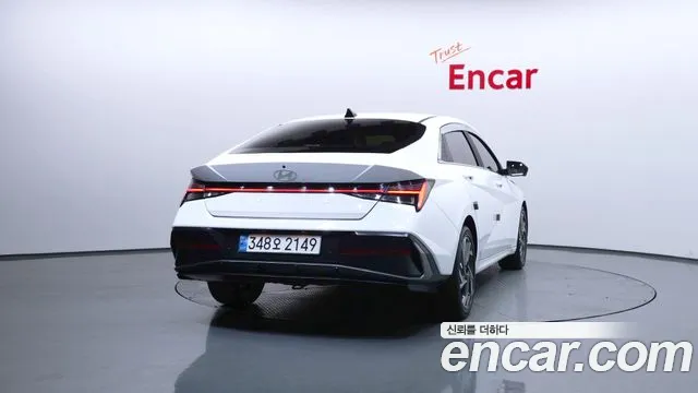 Hyundai AVANTE Новый Avante (CN7) — Фото автомобиля 3