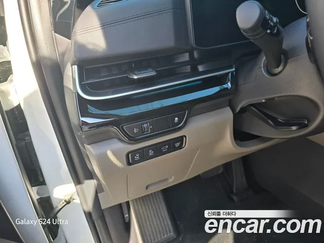 Kia Carnival 4th Gen — Фото автомобиля 16