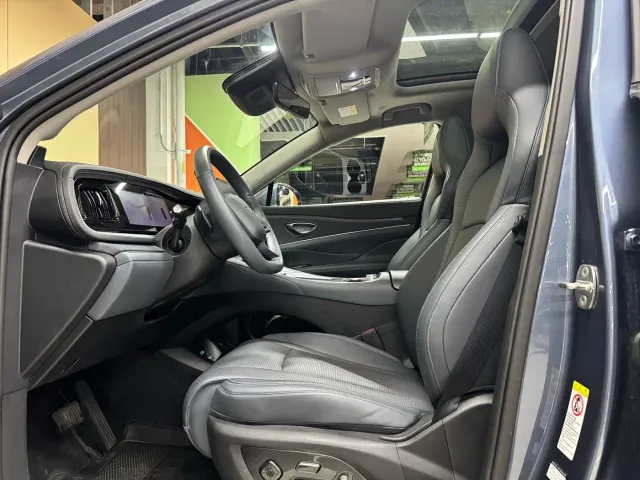 BYD Hai Shi 07 DM-i — Фото автомобиля 8