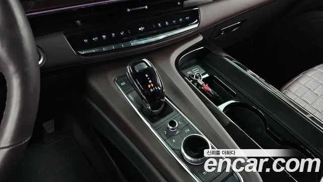 Cadillac Escalade 5th Gen — Фото автомобиля 12