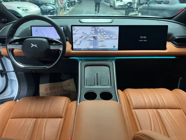 Xpeng G9 — Фото автомобиля 8