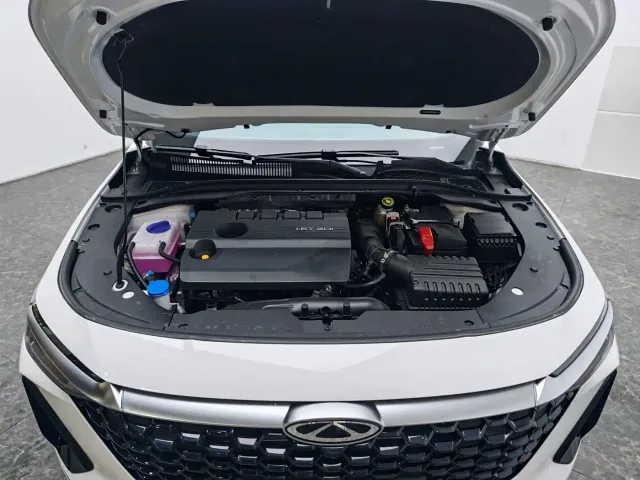 Chery Arrizo 8 — Фото автомобиля 13