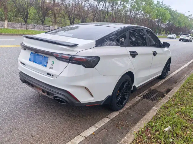 Geely Binrui — Фото автомобиля 8