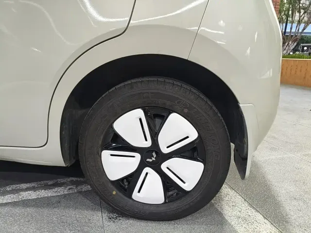 Wuling Hongguang Mini EV — Фото автомобиля 16