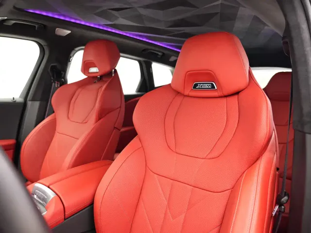 BMW XM — Фото автомобиля 7