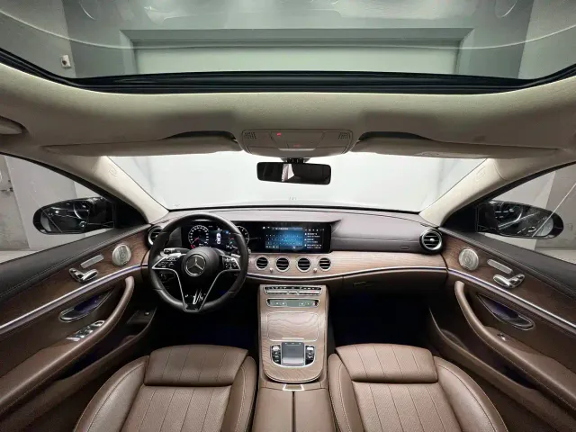Mercedes-Benz E-Class — Фото автомобиля 9