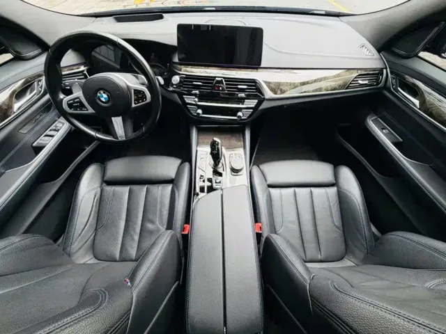 BMW 6 Series Gran Turismo — Фото автомобиля 18