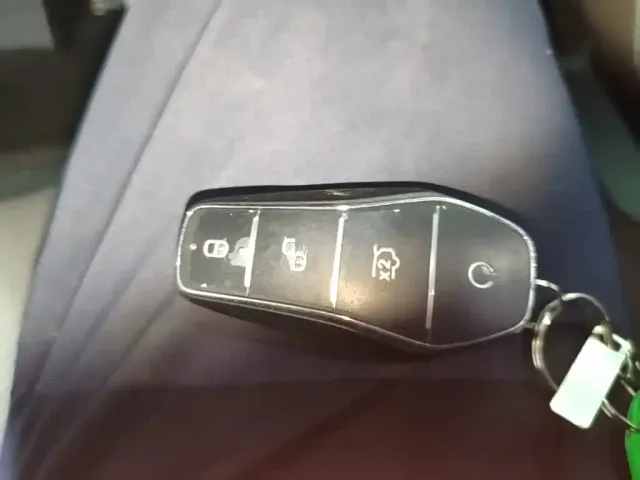 BYD Song L DM-i — Фото автомобиля 8
