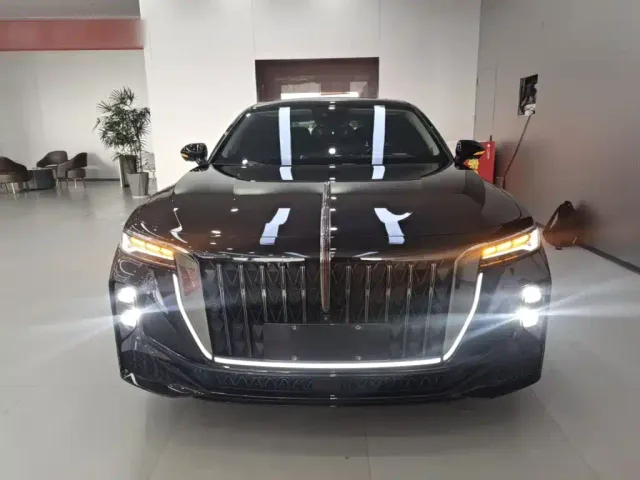 Hongqi H9 — Фото автомобиля 2