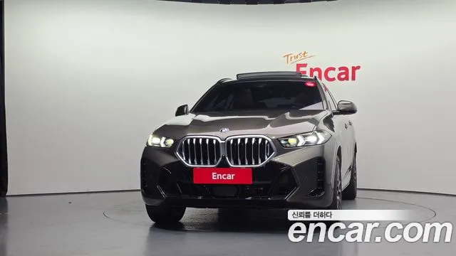 BMW X6 xDrive40i M Sport — Фото автомобиля 3