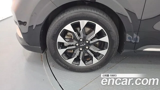 Kia Canival Carnival 4 поколение Дизель 9 мест Signature — Фото автомобиля 5