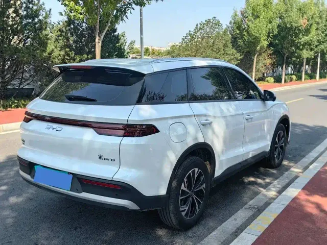 BYD Song Pro — Фото автомобиля 4