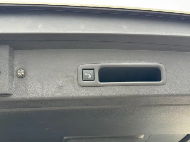 Toyota Sienna — Фото автомобиля 19