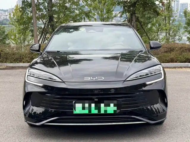 BYD Seal — Фото автомобиля 2