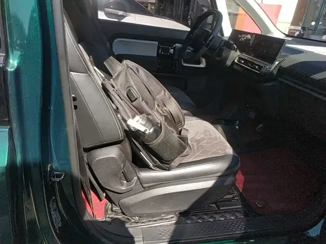 Baojun KiWi EV — Фото автомобиля 24