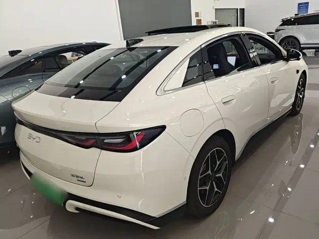 BYD Seal 06 — Фото автомобиля 6