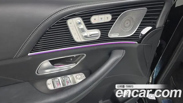 Mercedes-Benz GLS-Class — Фото автомобиля 27