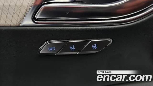 Genesis GV80 2.5T Бензин AWD — Фото автомобиля 15