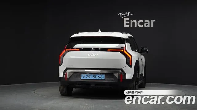 Kia EV3 — Фото автомобиля 4
