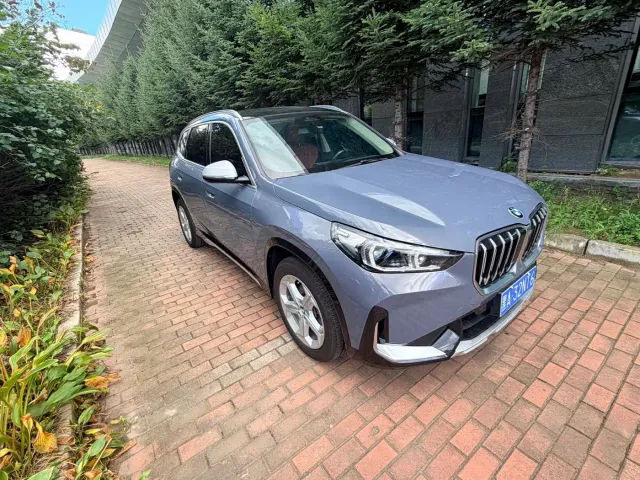 BMW X1 — Фото автомобиля 3