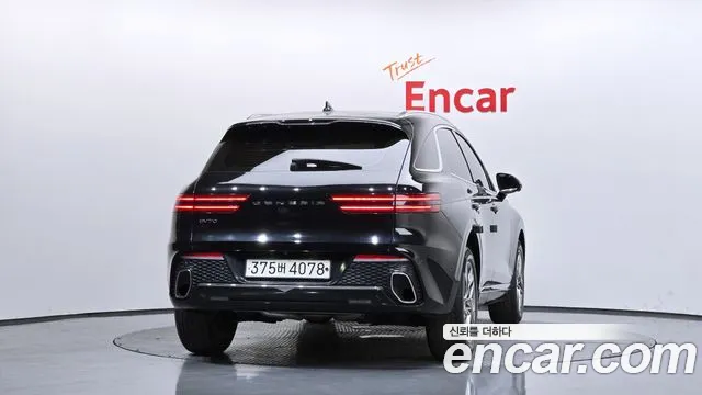 Genesis GV70 — Фото автомобиля 4