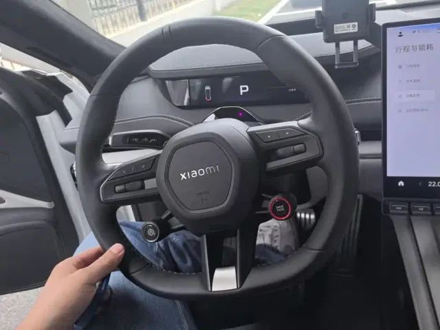 Xiaomi SU7 — Фото автомобиля 15