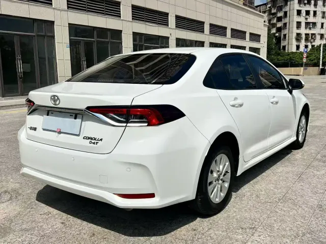 Toyota Corolla — Фото автомобиля 7