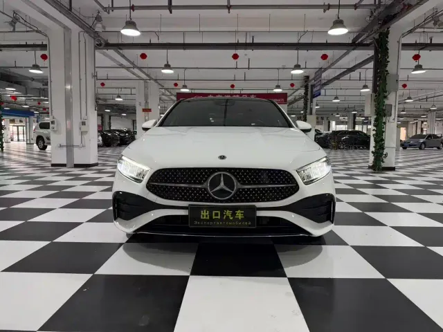 Mercedes-Benz A-Class — Фото автомобиля 2