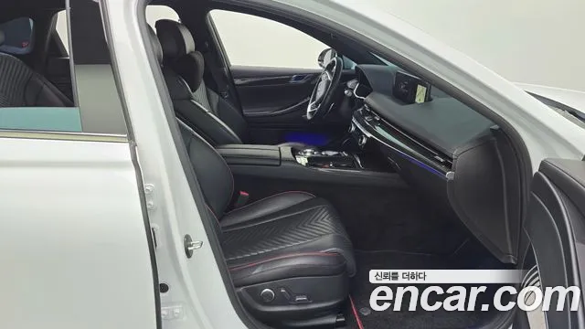 Genesis G80 Бензин 2.5 турбо AWD — Фото автомобиля 20
